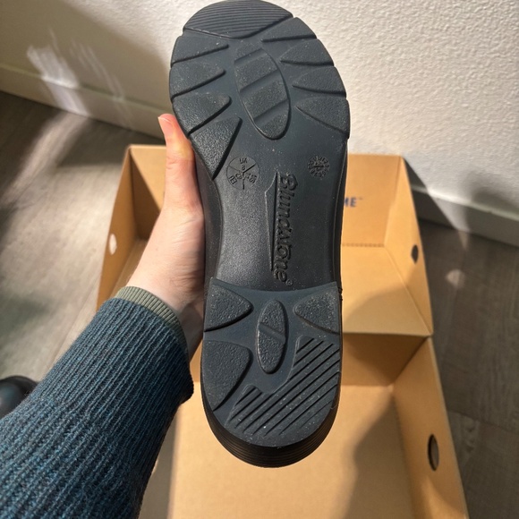 Blundstone Heeled Boots - Black - 42/11 - Picture 3 of 5